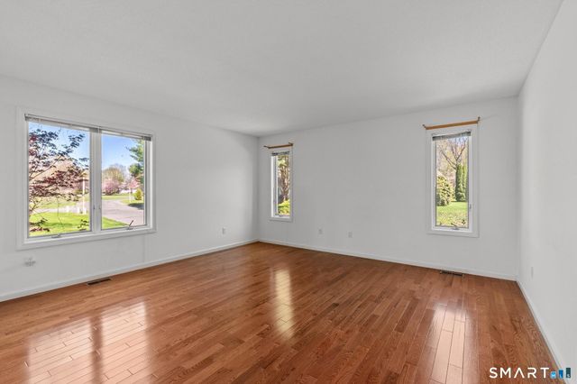 68 Deep Brook Harbor 68, Suffield, CT 06078