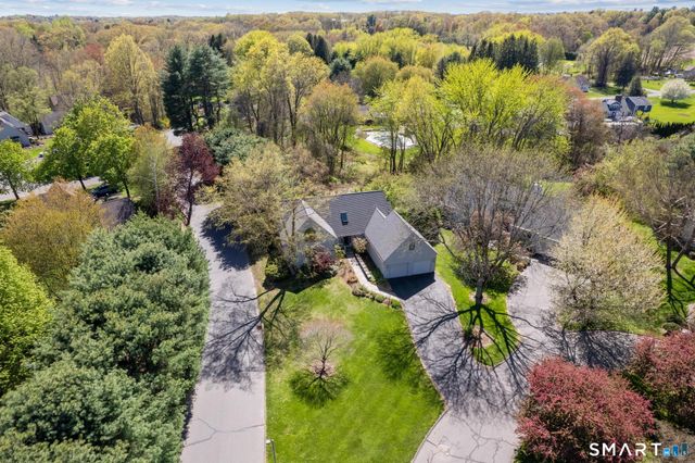 68 Deep Brook Harbor 68, Suffield, CT 06078