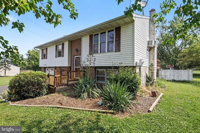 152 BRIAN DR, Ephrata, PA 17522