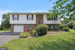 152 BRIAN DR, Ephrata, PA 17522