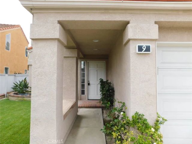 9 Corriente, Irvine, CA 92614
