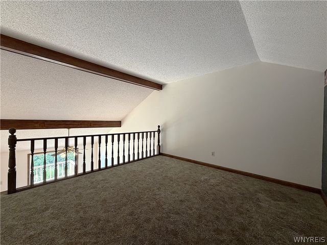 25 Crownview D, Hamburg, NY 14075