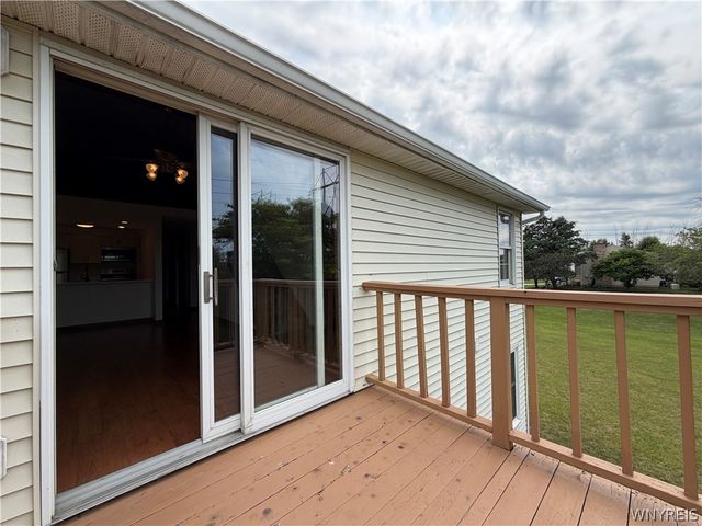 25 Crownview D, Hamburg, NY 14075