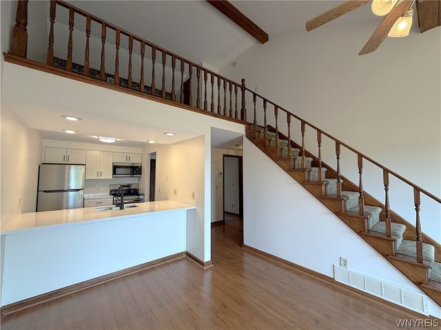 25 Crownview D, Hamburg, NY 14075