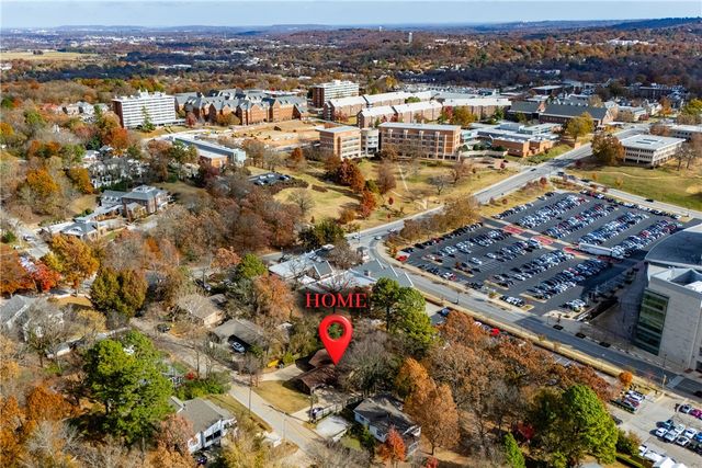 426 N Oliver Avenue, Fayetteville, AR 72701