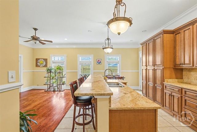 1007 Lincoln Street, Savannah, GA 31401