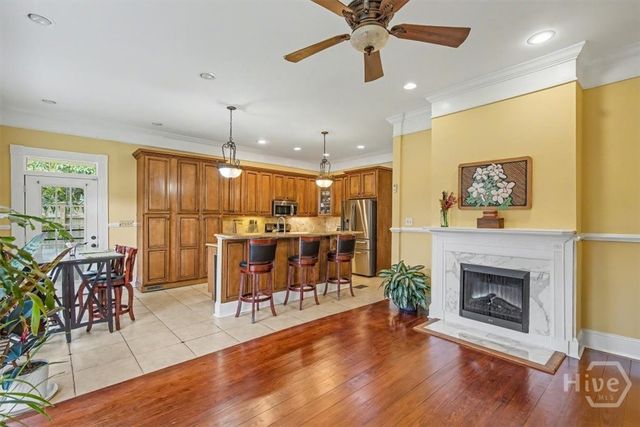 1007 Lincoln Street, Savannah, GA 31401