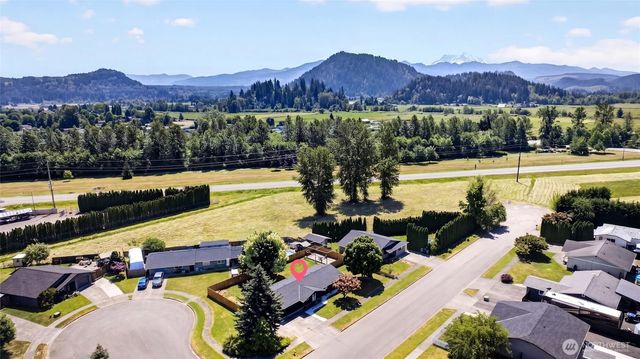 405 Johnson ST, Enumclaw, WA 98022