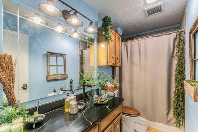 302 S Mount Rushmore DR, Cedar Park, TX 78613