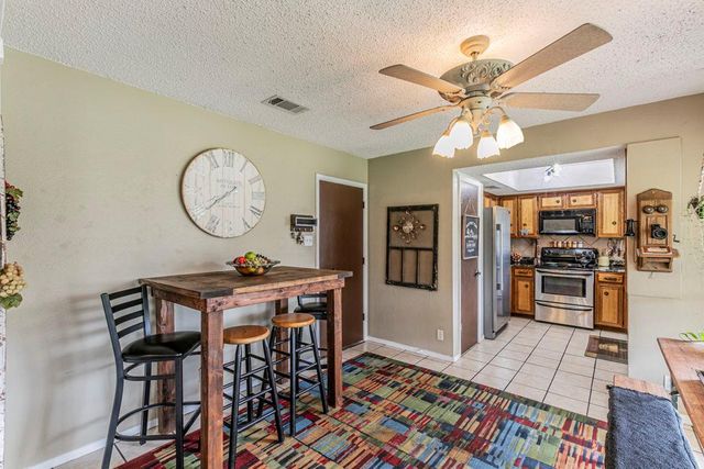 302 S Mount Rushmore DR, Cedar Park, TX 78613