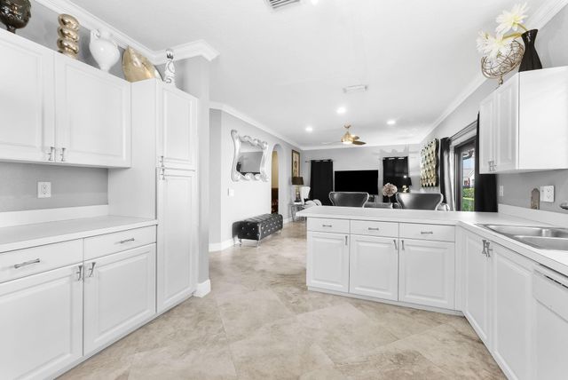 11125 NW 34th Ct, Coral Springs, FL 33065