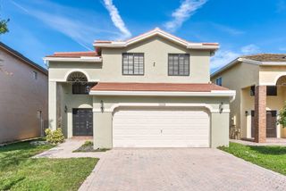 11125 NW 34th Ct, Coral Springs, FL 33065