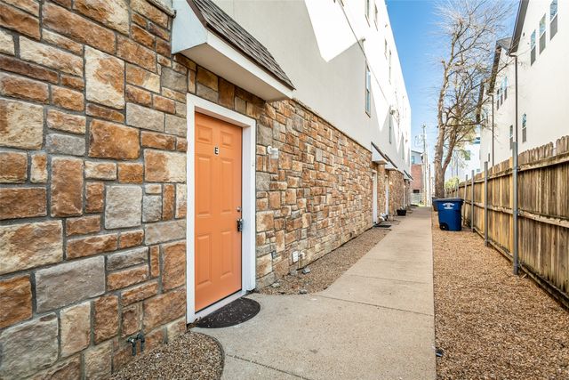 4713 Virginia Avenue E, Dallas, TX 75204