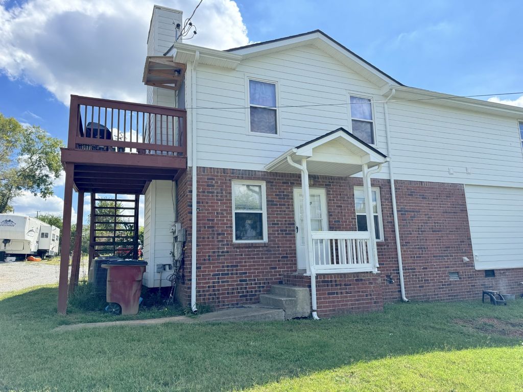 1309A Pierce Rd, Madison, TN 37115