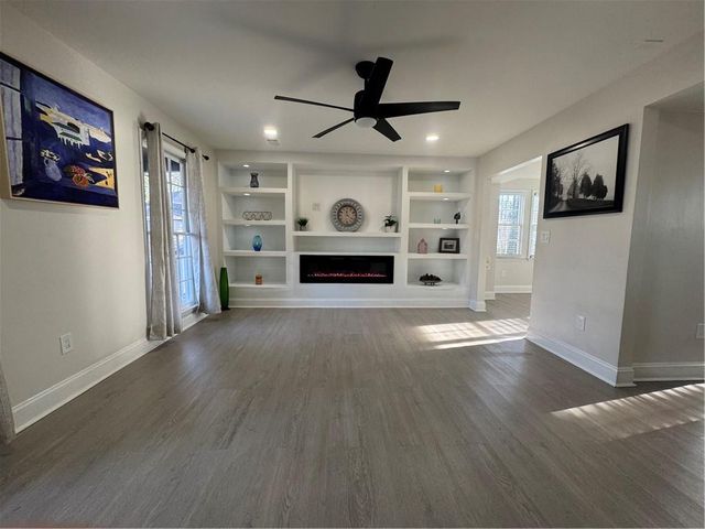 1350 Grayland Hills DR, Lawrenceville, GA 30043