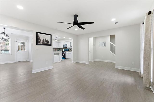 1350 Grayland Hills DR, Lawrenceville, GA 30043