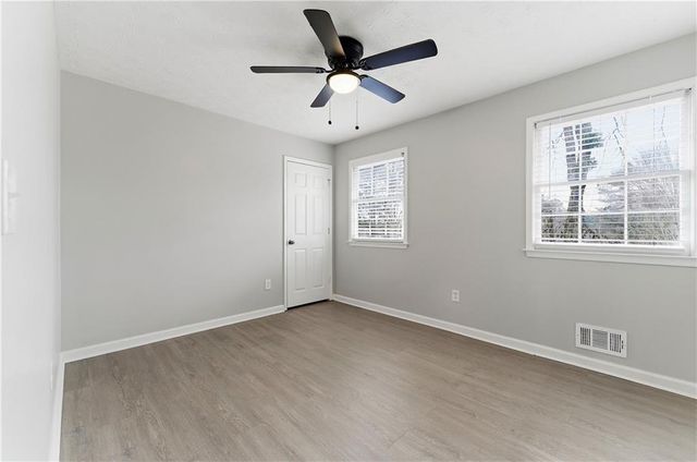 1350 Grayland Hills DR, Lawrenceville, GA 30043