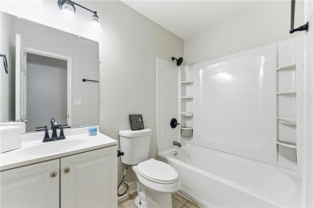 1350 Grayland Hills DR, Lawrenceville, GA 30043