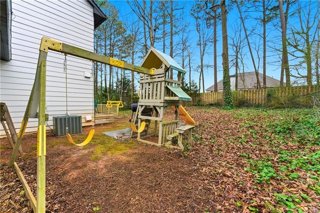 1350 Grayland Hills DR, Lawrenceville, GA 30043