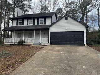 1350 Grayland Hills DR, Lawrenceville, GA 30043