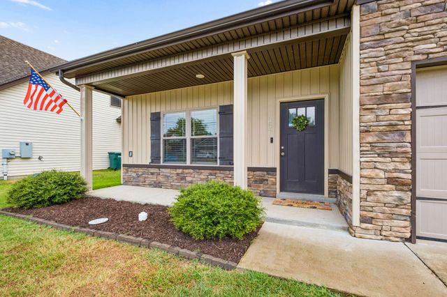 337 Providence Dr, Lebanon, TN 37087