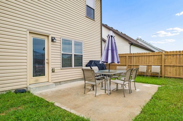 337 Providence Dr, Lebanon, TN 37087