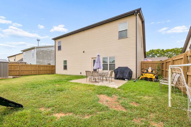 337 Providence Dr, Lebanon, TN 37087