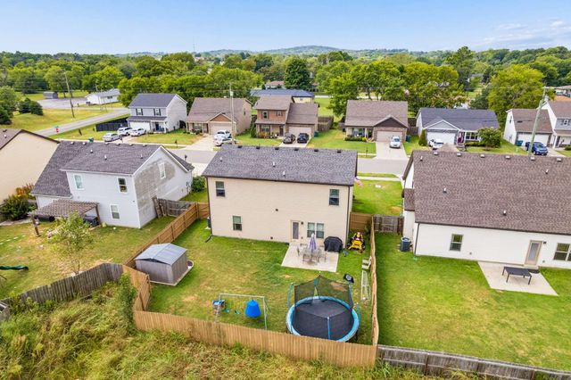 337 Providence Dr, Lebanon, TN 37087