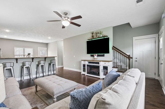337 Providence Dr, Lebanon, TN 37087
