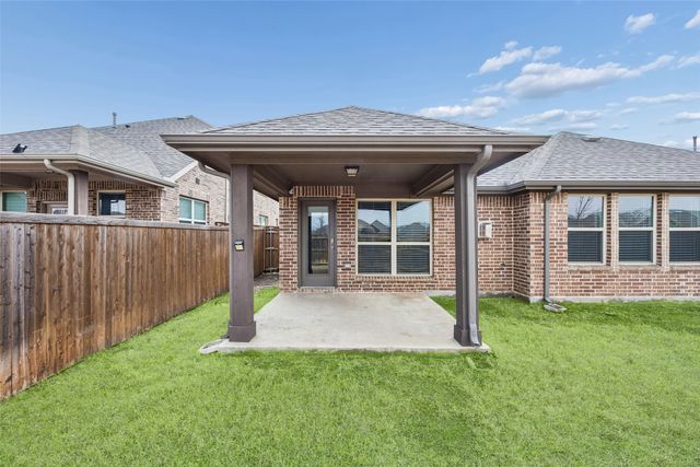 2060 Glaston Road, Forney, TX 75126