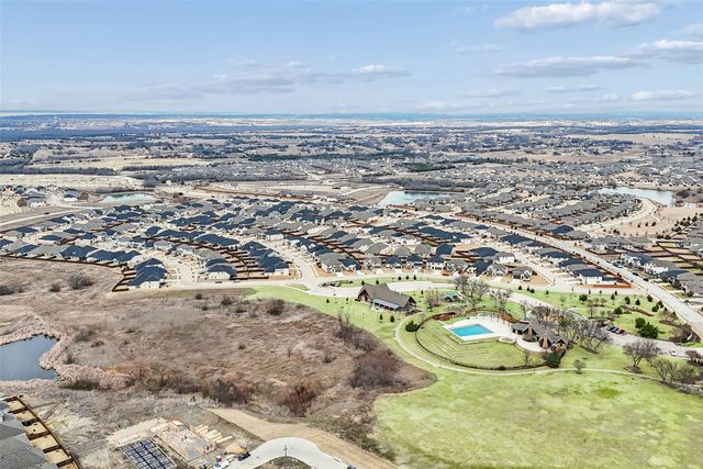 2060 Glaston Road, Forney, TX 75126