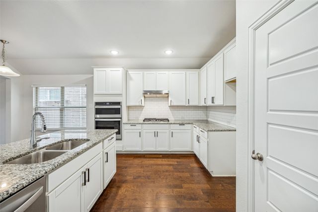 2060 Glaston Road, Forney, TX 75126