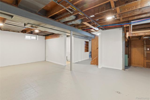 17444 Beech Daly Road, Redford Charter Township, MI 48240