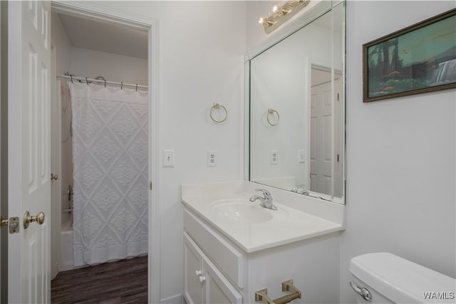 1709 Dauphine, Tuscaloosa, AL 35406