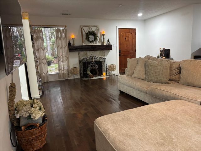 1710 Hill Top Lane, Kingwood, TX 77339