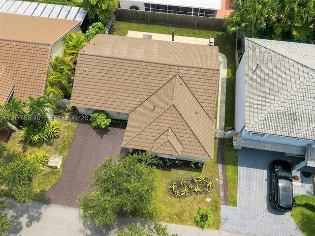 19181 NW 89th Ave 1, Hialeah, FL 33018