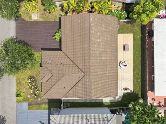 19181 NW 89th Ave 1, Hialeah, FL 33018
