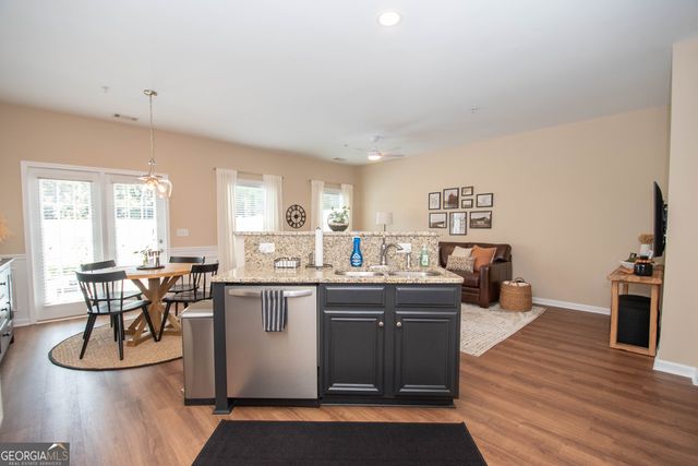 139 Stonebridge Crossing, Newnan, GA 30265