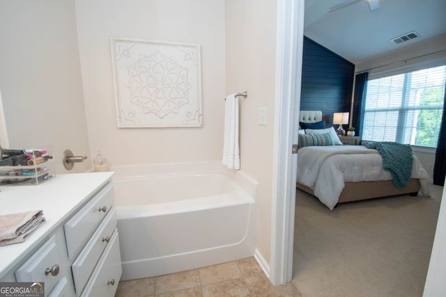 139 Stonebridge Crossing, Newnan, GA 30265