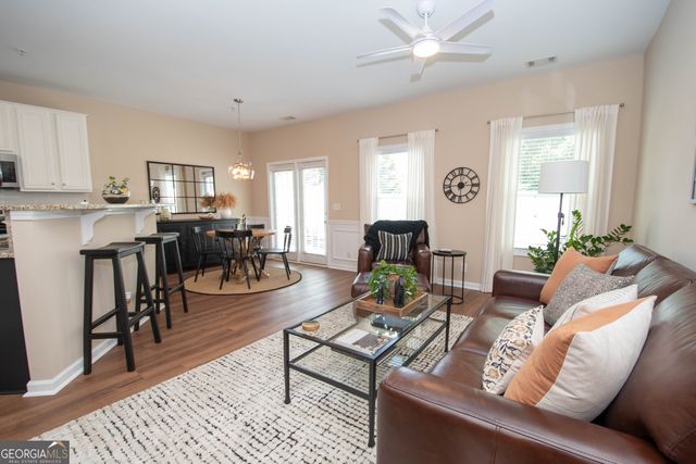 139 Stonebridge Crossing, Newnan, GA 30265