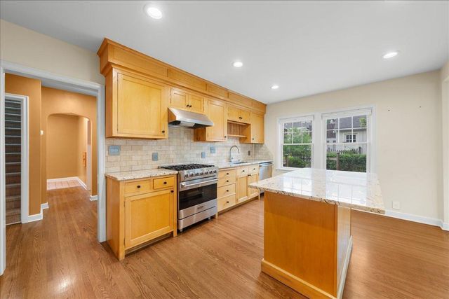 2717 France Avenue S, Minneapolis, MN 55416