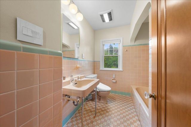 2717 France Avenue S, Minneapolis, MN 55416
