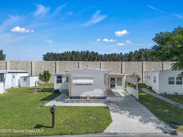 228 Holiday Park Boulevard NE, Palm Bay, FL 32907
