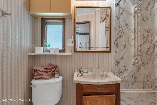 228 Holiday Park Boulevard NE, Palm Bay, FL 32907