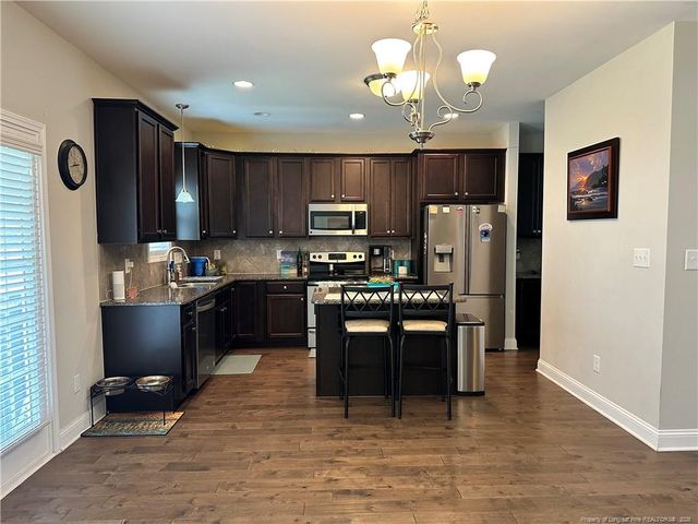 580 Stonebriar Avenue, Raeford, NC 28376