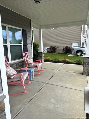 580 Stonebriar Avenue, Raeford, NC 28376