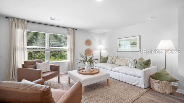 41 Bottom Board Ct, Ridgeland, SC 29936