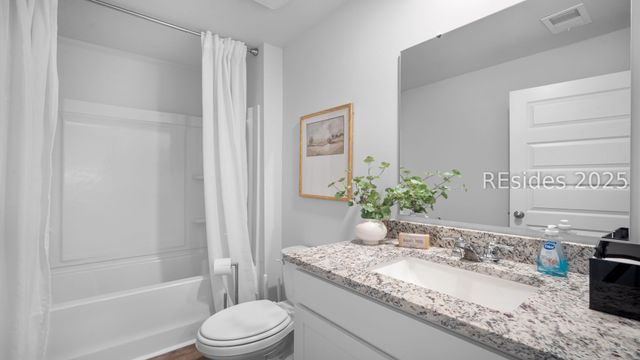 41 Bottom Board Ct, Ridgeland, SC 29936