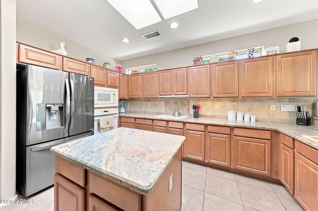 20093 N RAWHIDE Way, Surprise, AZ 85387