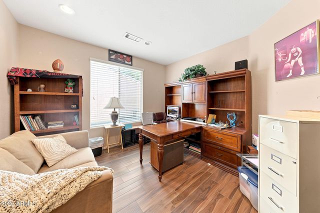 20093 N RAWHIDE Way, Surprise, AZ 85387